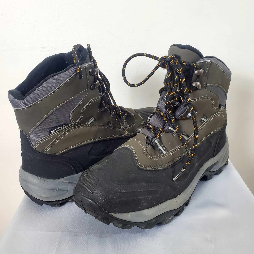 Men's Gray and Black Hiking Boots